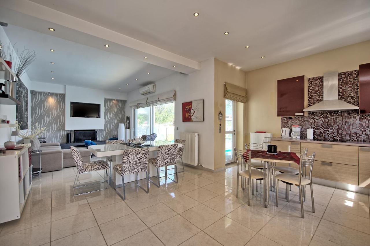 Beach Villa Christina By Posarellivillas Acharavi  Exteriör bild