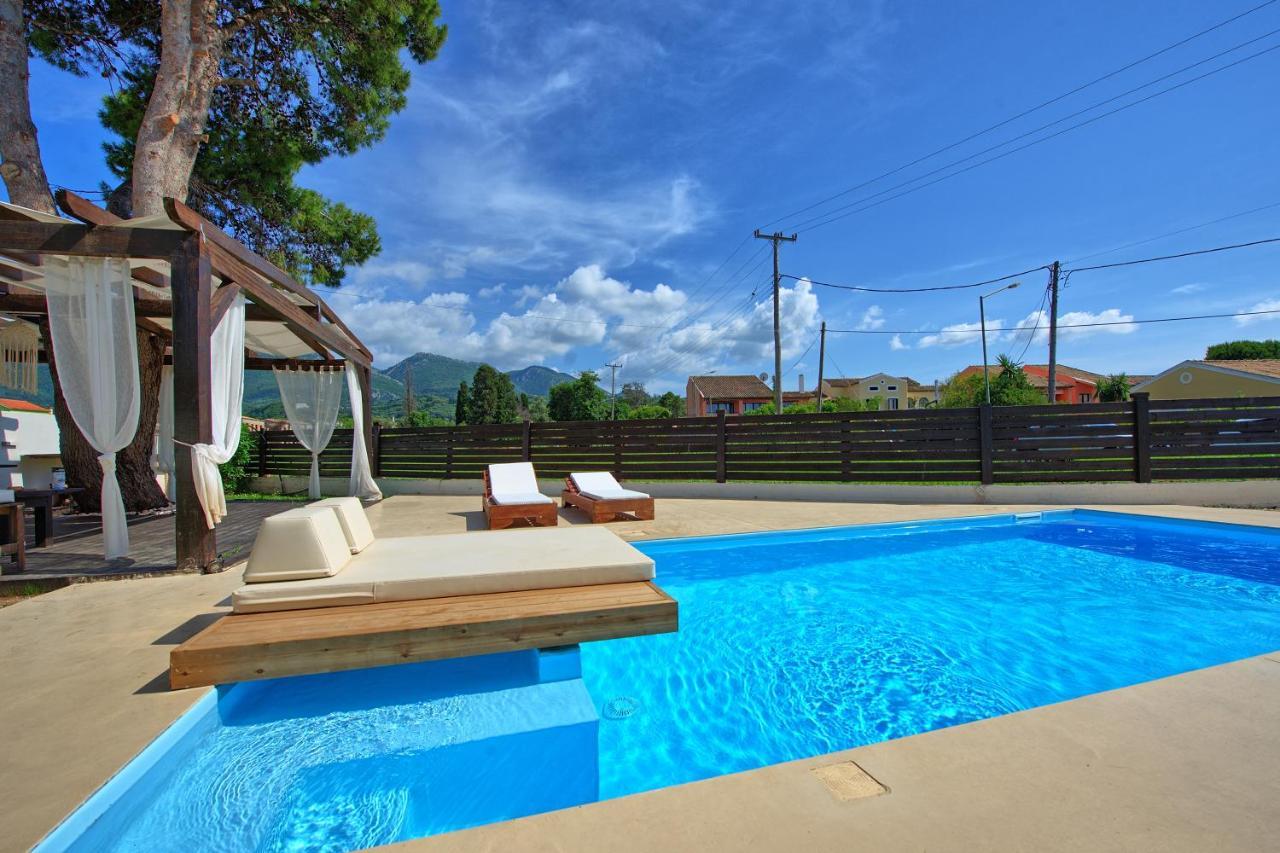 Beach Villa Christina By Posarellivillas Acharavi  Exteriör bild